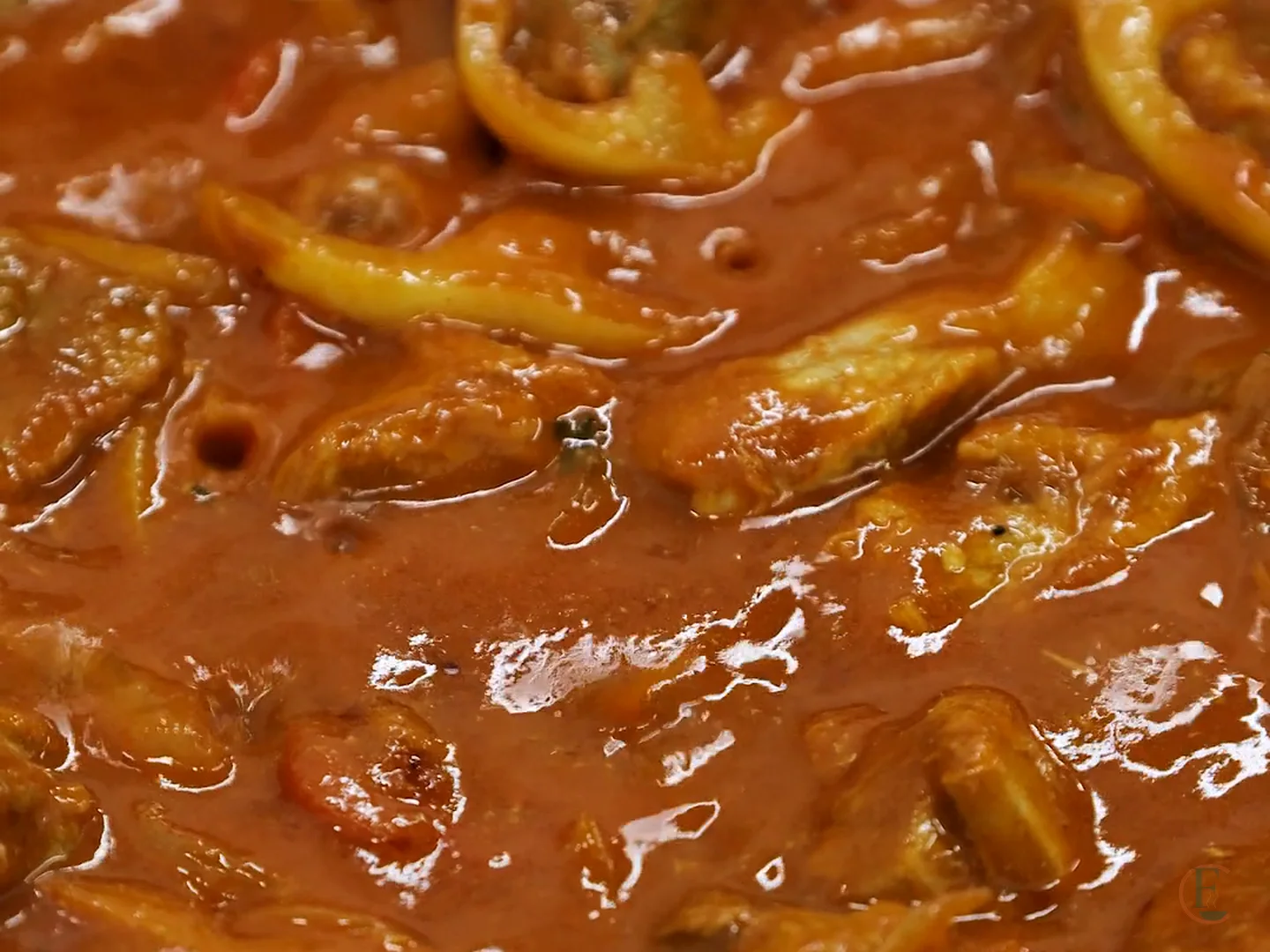Curry simmering